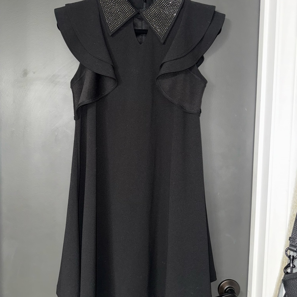 Gracia Black Sleeveless Mini Dress with Embellished Collar